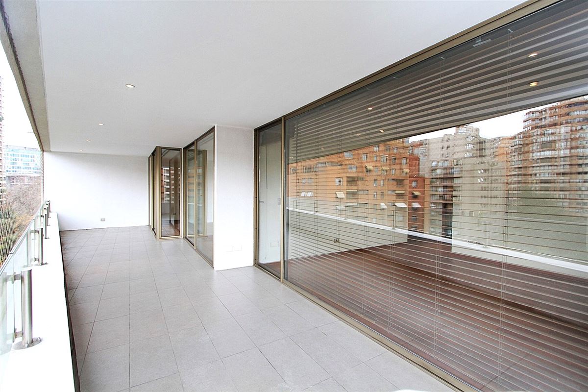 Departamento en arriendo en Las Condes — foto 4 de 11